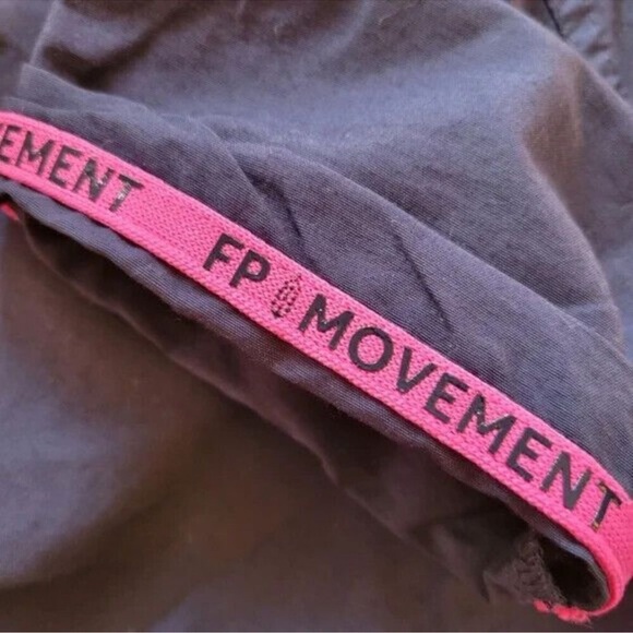 NWT FREE PEOPLE MOVEMENT MESMERIZE ME COVERALLS JUMPSUIT - SIZE M, MIDNIGHT NAVY - Picture 4 of 7